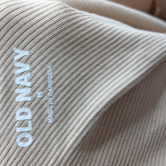 Old Navy beige floral off shoulder tank top size small - Picture 7 of 10